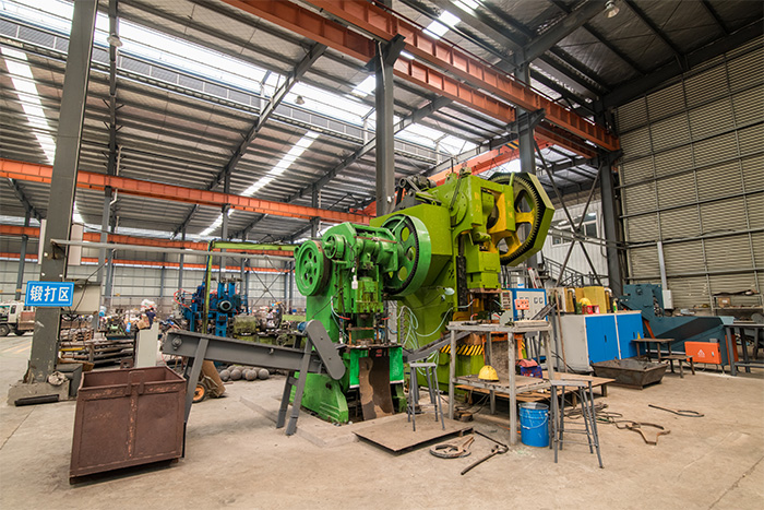 南昌网架配件-锥头加工车间